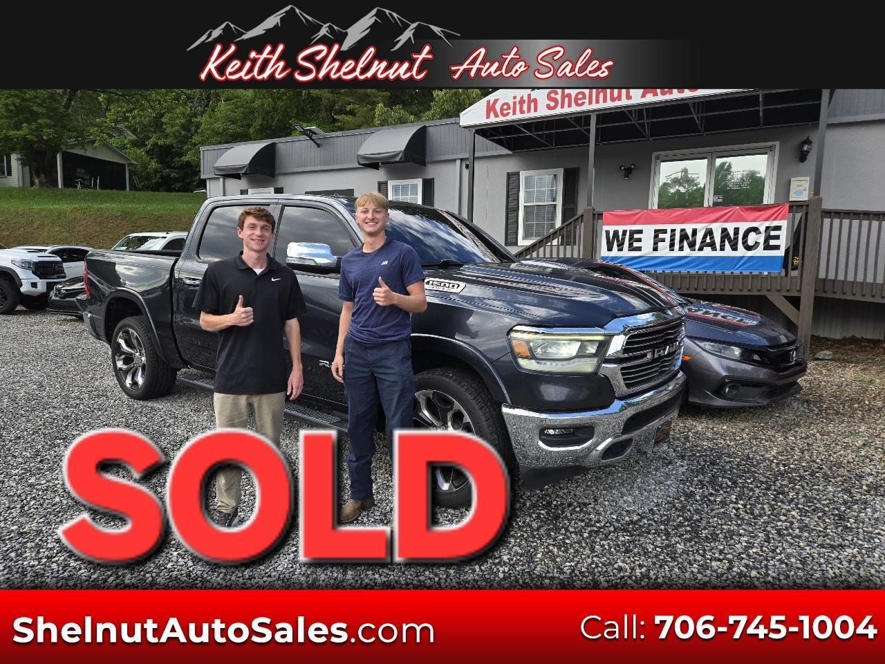 2021 RAM 1500 Laramie 4x4 Crew Cab 5'7" Box