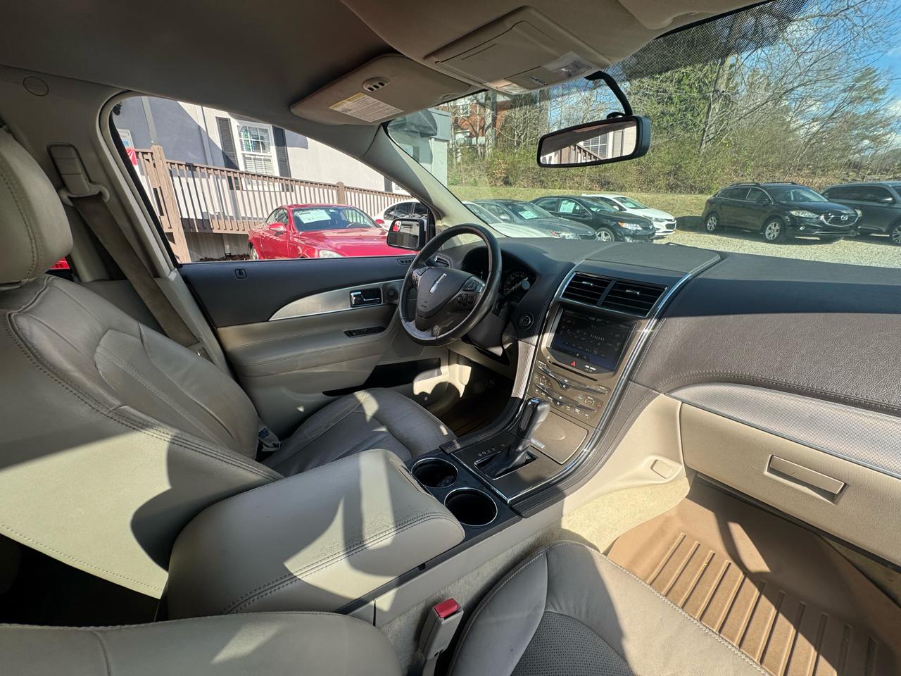 Lincoln MKX FWD 4dr 2013