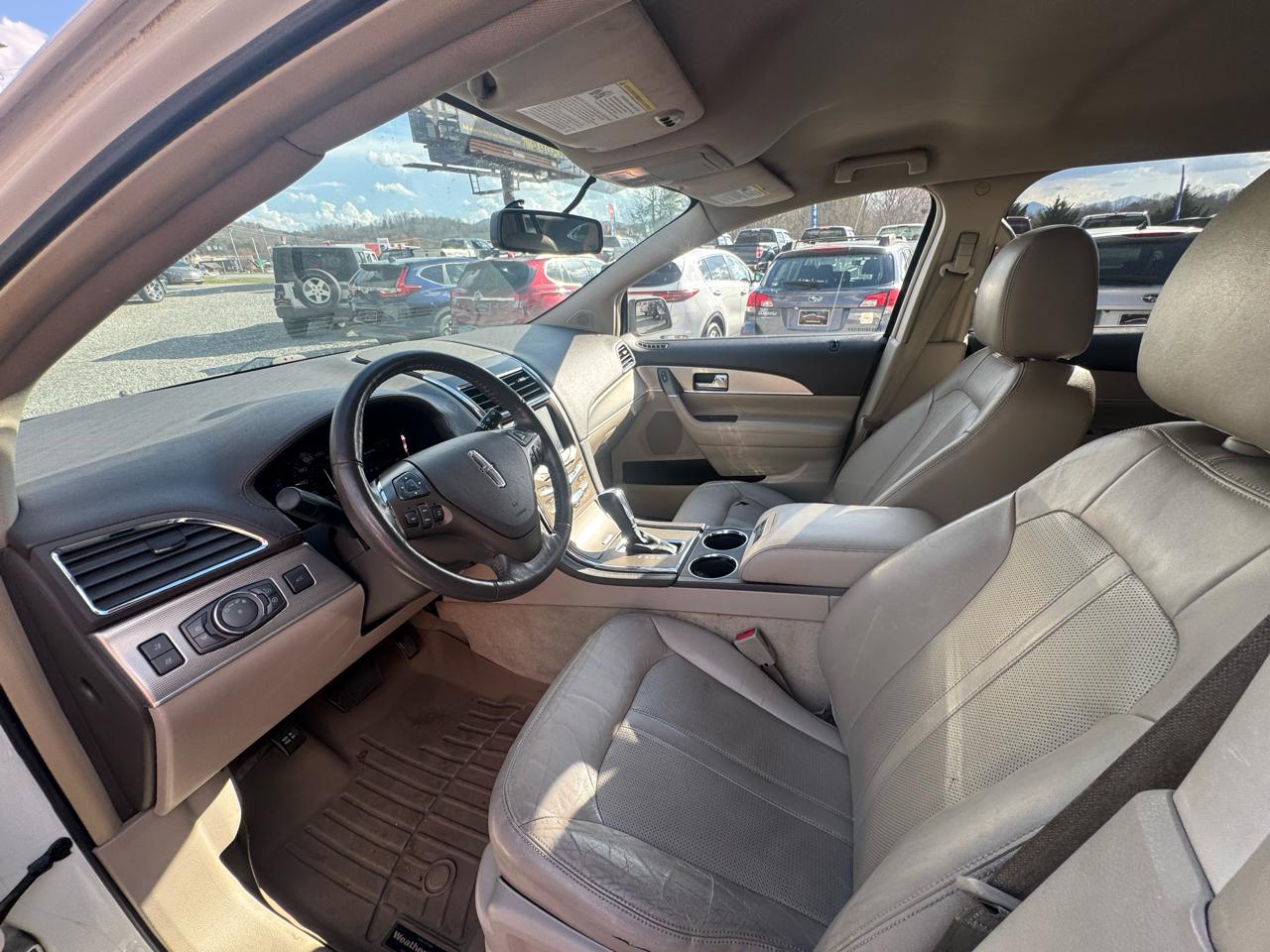 Lincoln MKX FWD 4dr 2013