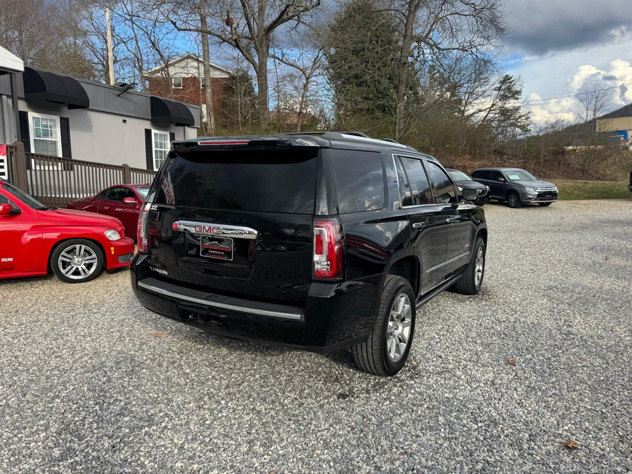 GMC Yukon 4WD 4dr Denali 2017