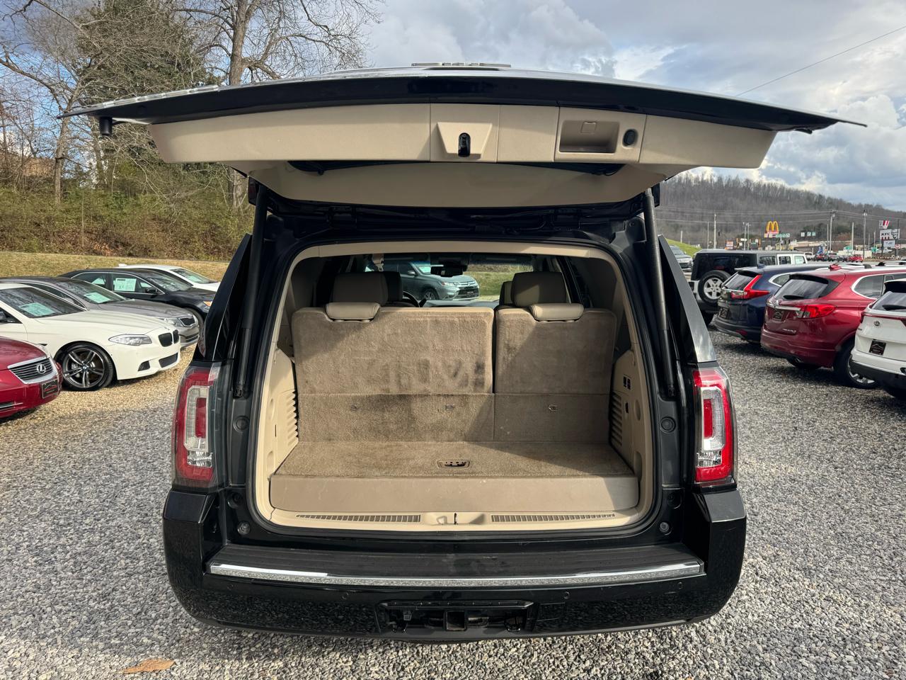 GMC Yukon 4WD 4dr Denali 2017