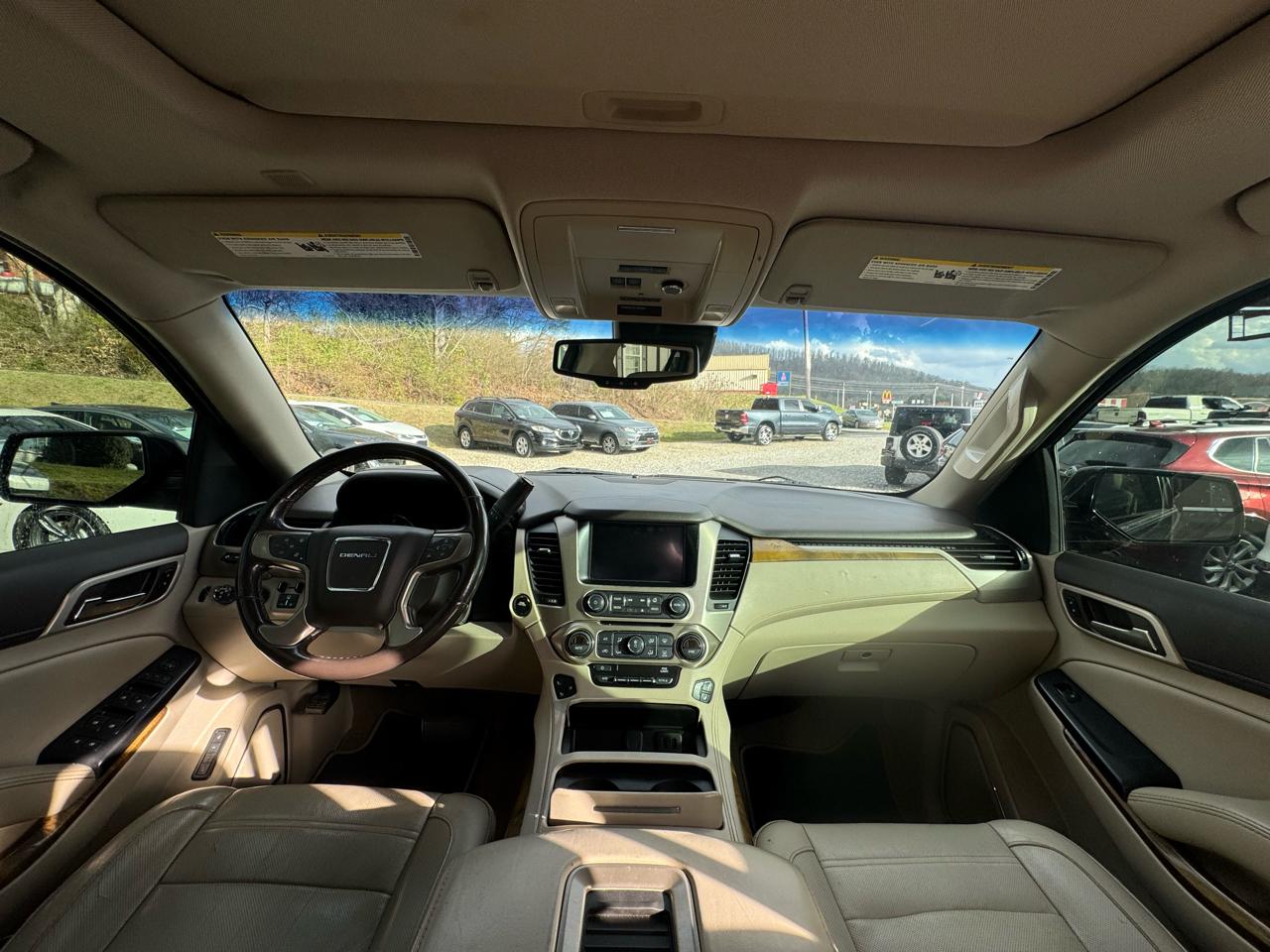 GMC Yukon 4WD 4dr Denali 2017