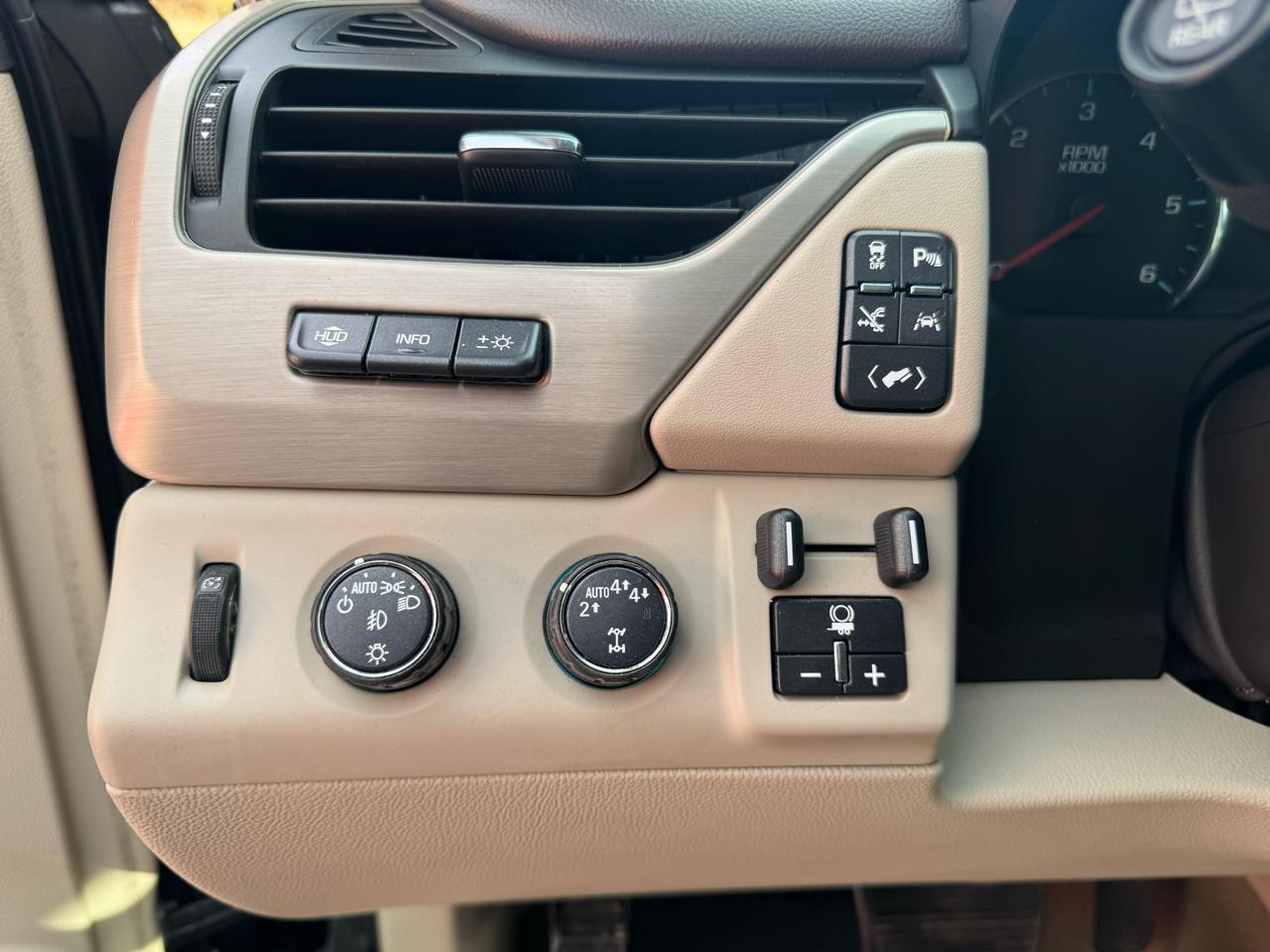 GMC Yukon 4WD 4dr Denali 2017