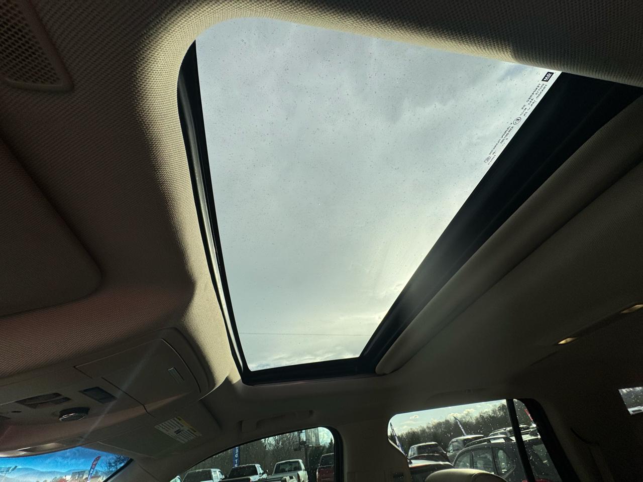 GMC Yukon 4WD 4dr Denali 2017