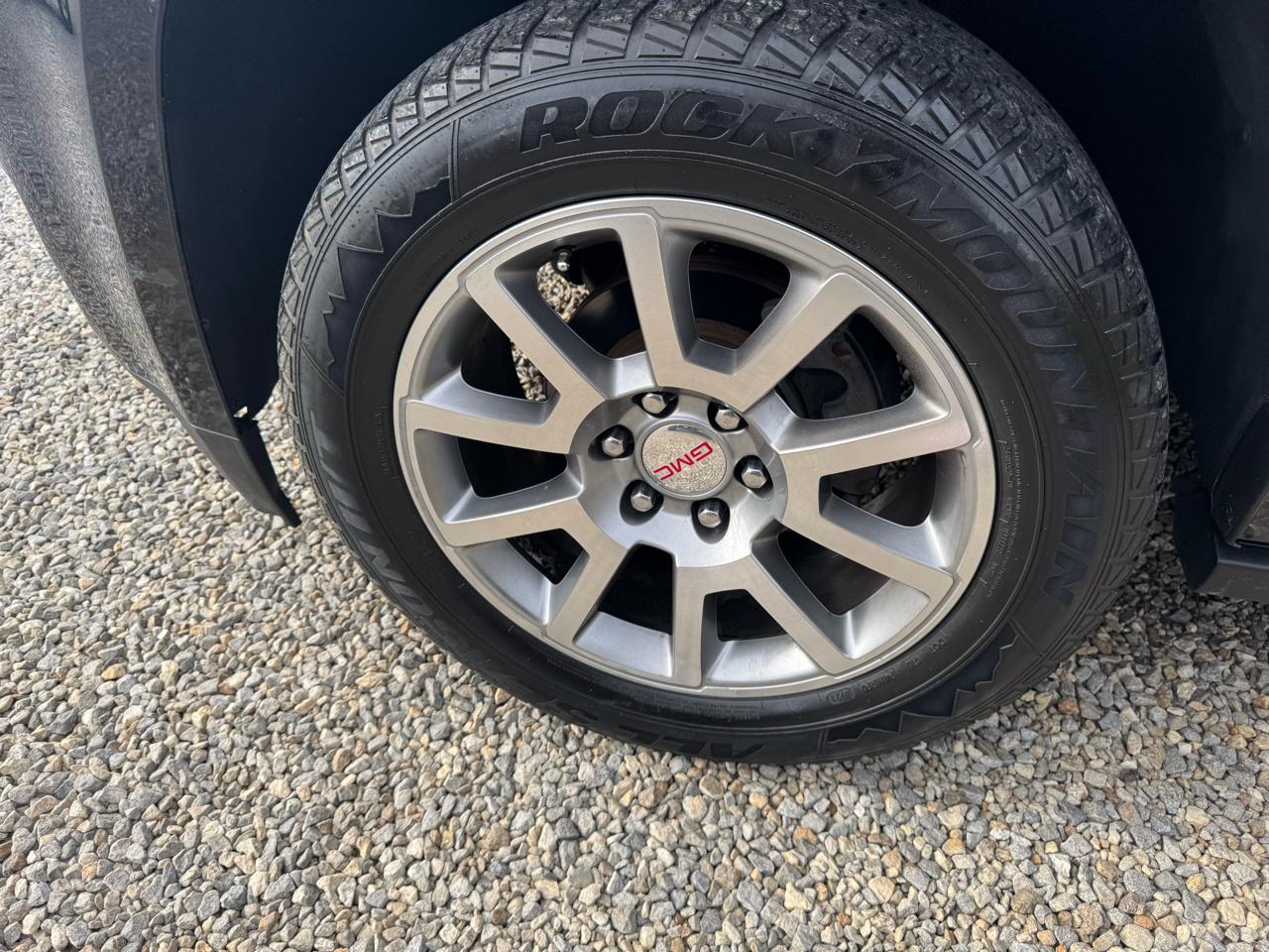 GMC Yukon 4WD 4dr Denali 2017