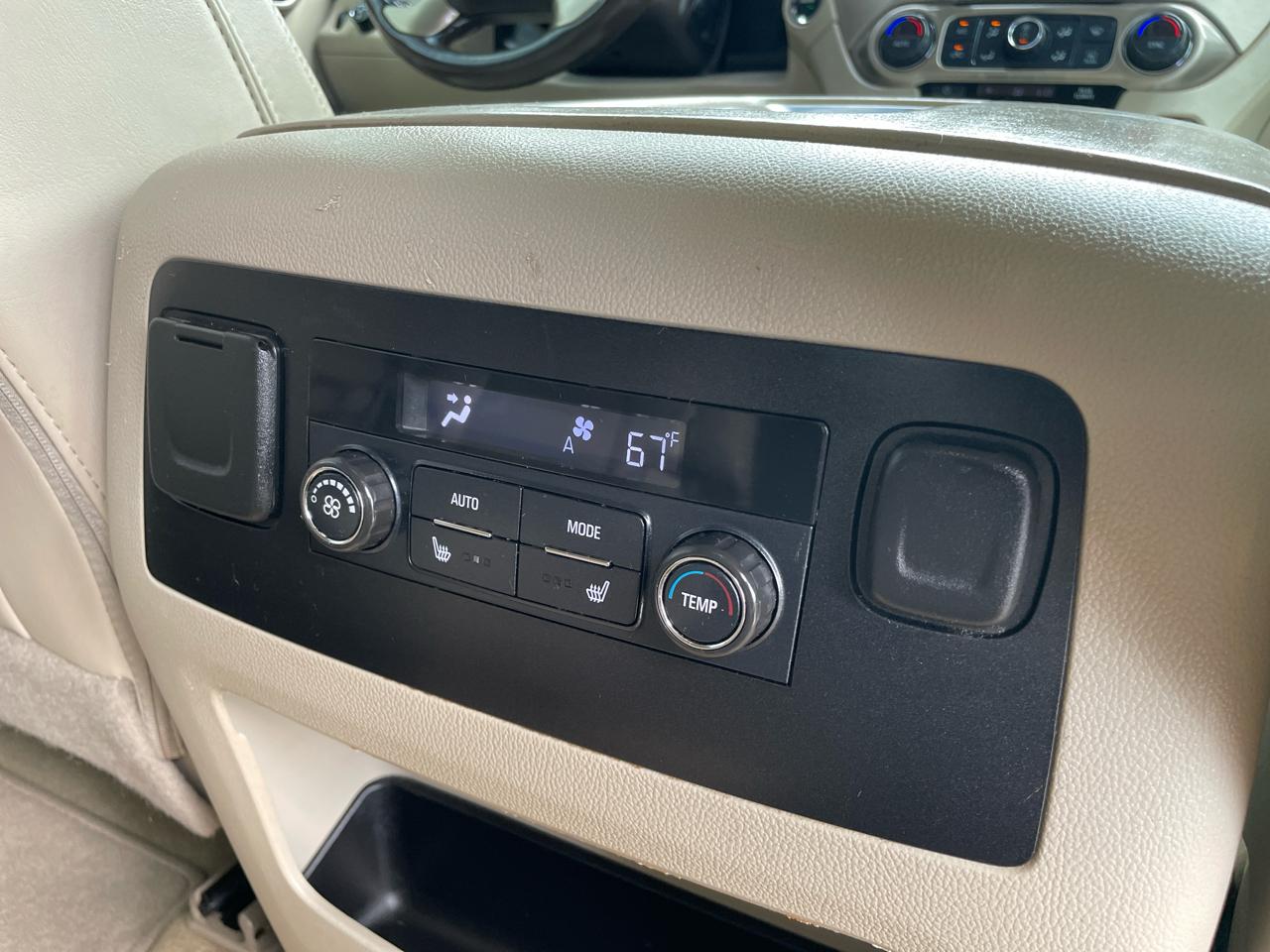 GMC Yukon 4WD 4dr Denali 2017