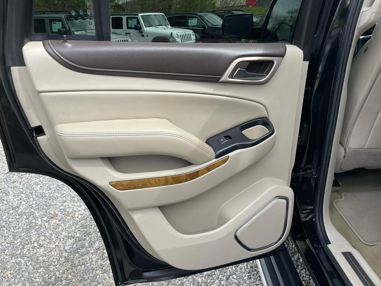 GMC Yukon 4WD 4dr Denali 2017