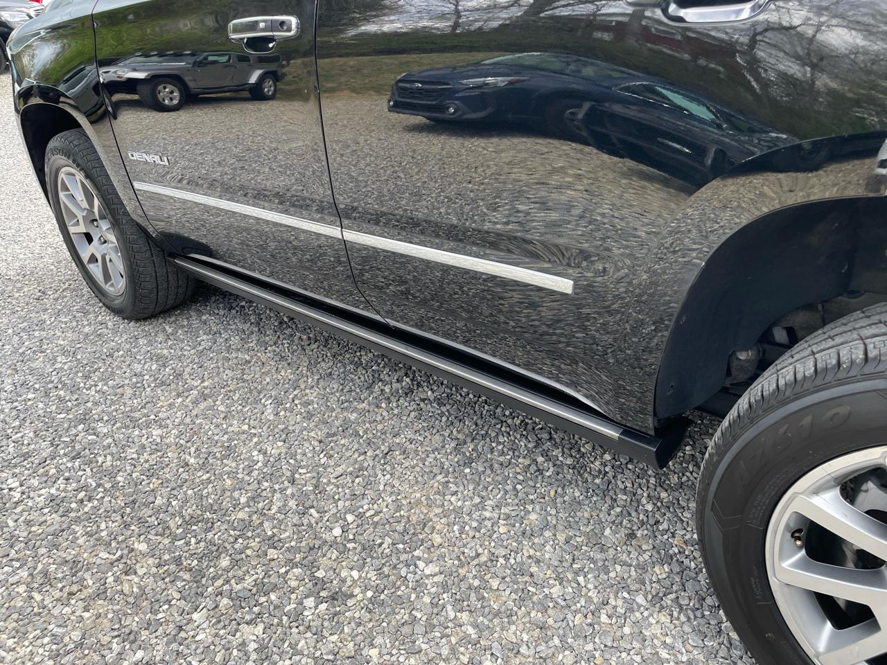 GMC Yukon 4WD 4dr Denali 2017