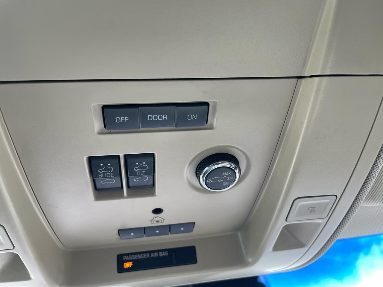 GMC Yukon 4WD 4dr Denali 2017