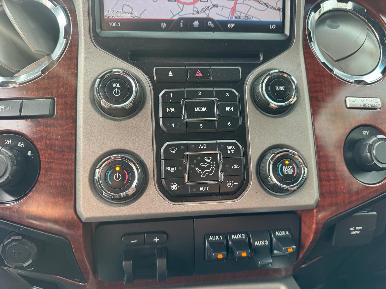 Ford Super Duty F-250 SRW 4WD Crew Cab 156" King Ranch 2014