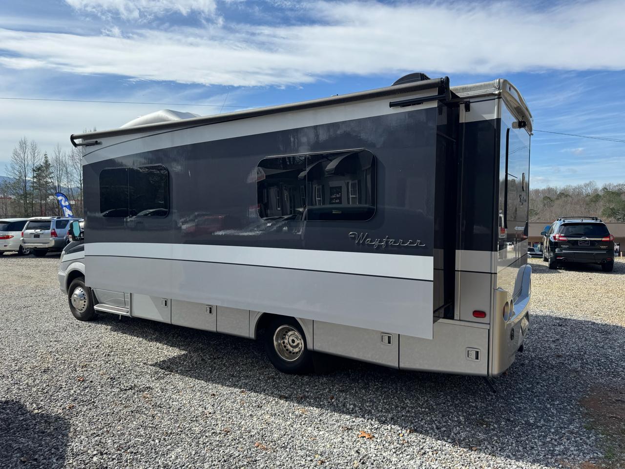 Mercedes-Benz Sprinter 3500 Super High Roof Ext Cargo Van 170 WB 2019