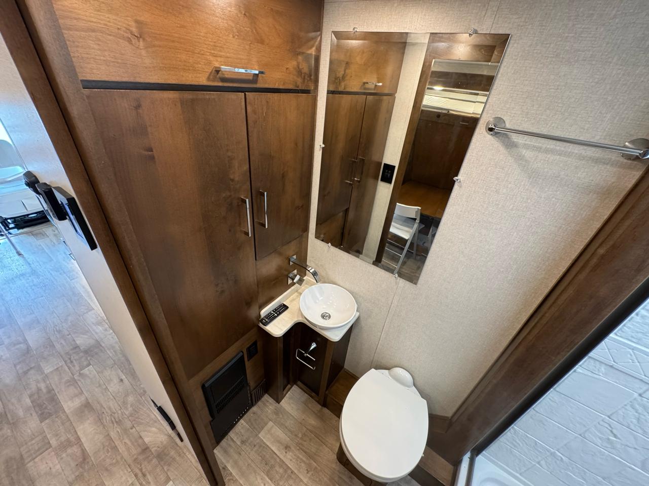 Mercedes-Benz Sprinter 3500 Super High Roof Ext Cargo Van 170 WB 2019