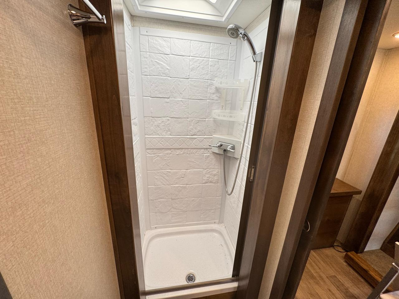 Mercedes-Benz Sprinter 3500 Super High Roof Ext Cargo Van 170 WB 2019