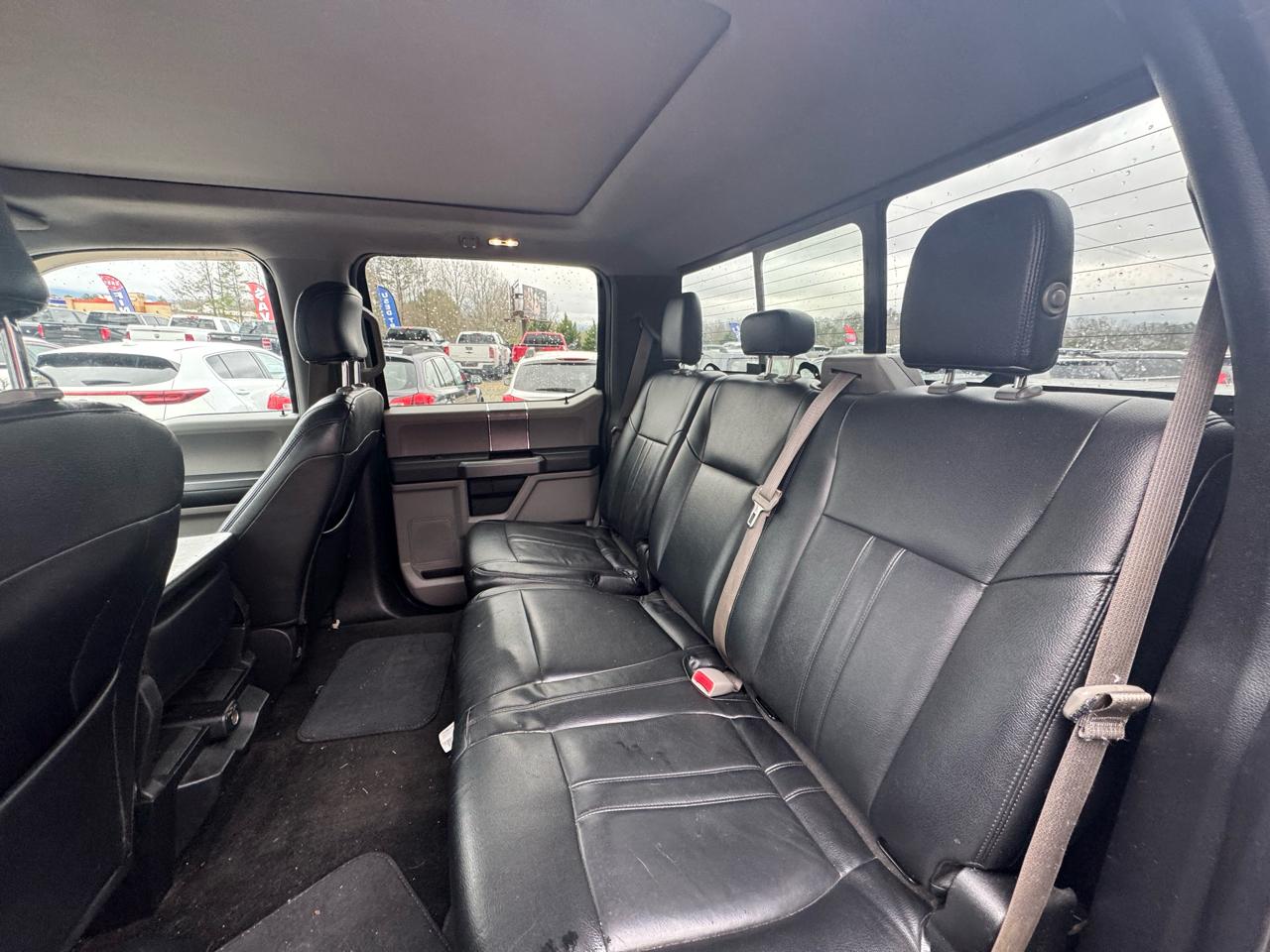 Ford F-150 4WD SuperCrew 145" XLT 2015