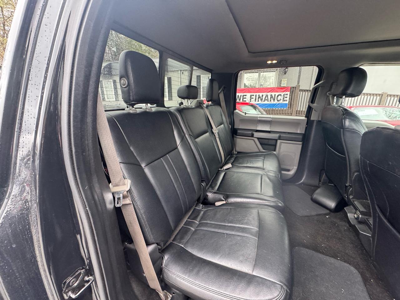 Ford F-150 4WD SuperCrew 145" XLT 2015