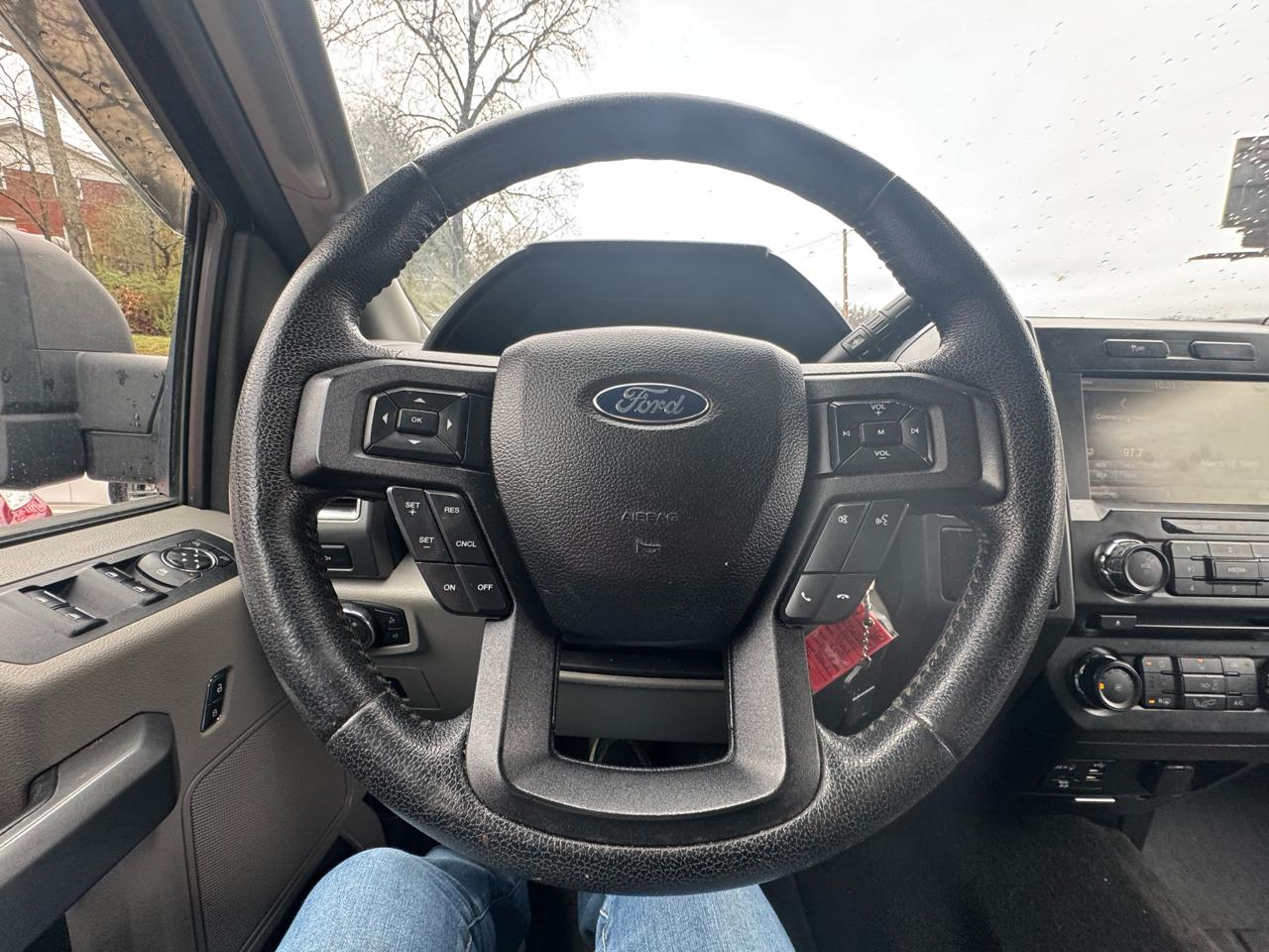 Ford F-150 4WD SuperCrew 145" XLT 2015