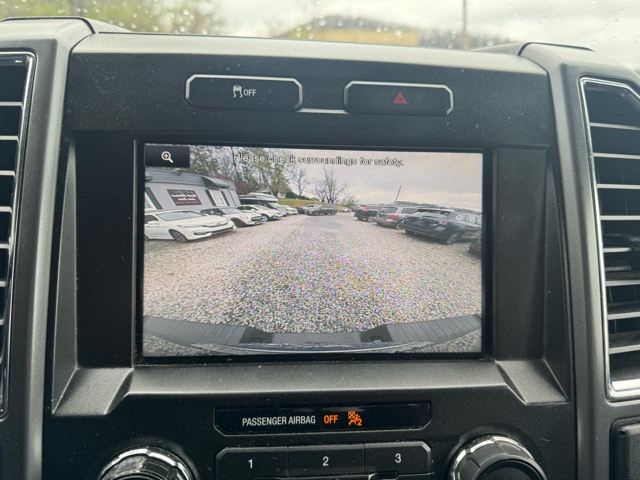 Ford F-150 4WD SuperCrew 145" XLT 2015