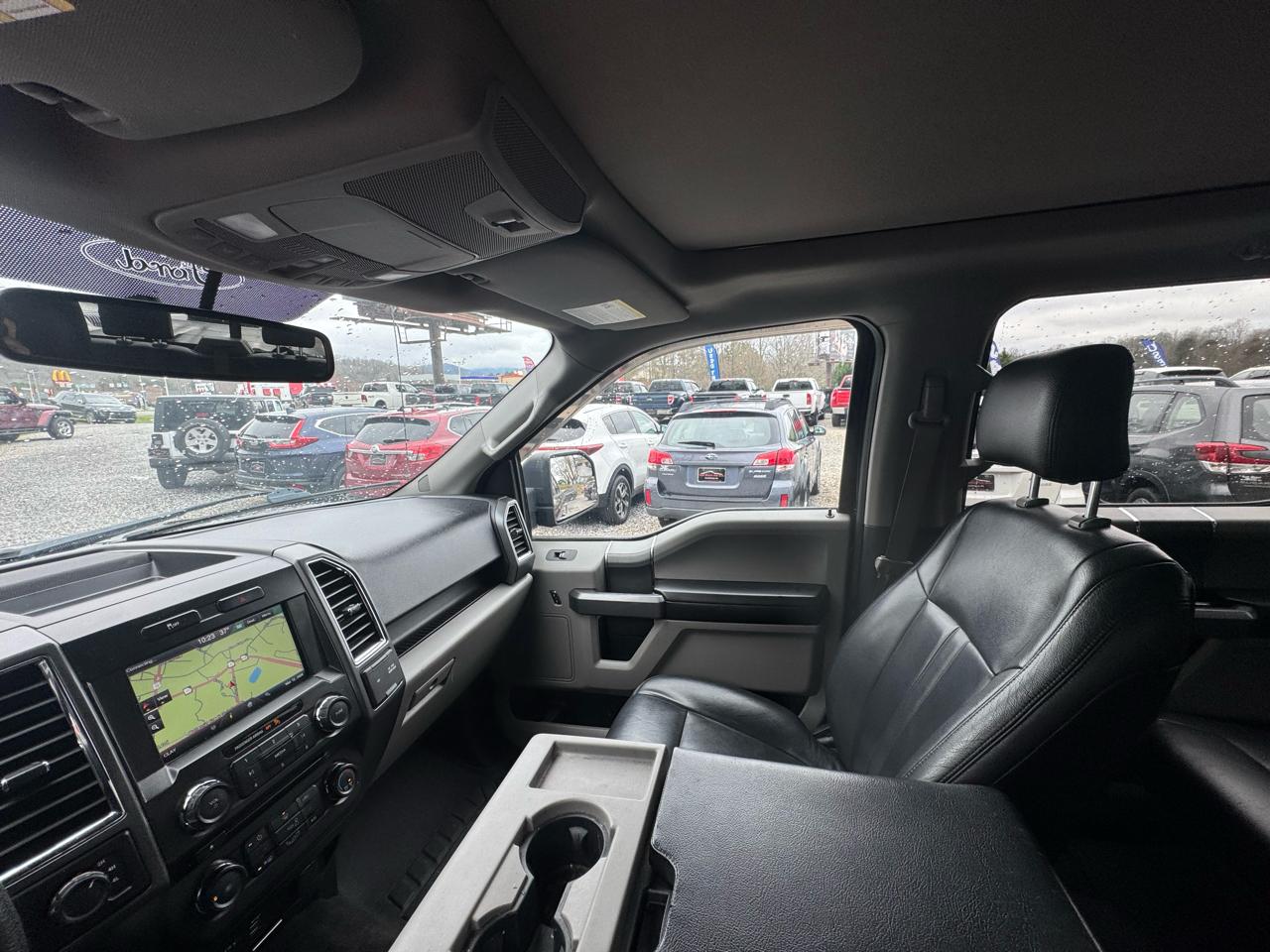 Ford F-150 4WD SuperCrew 145" XLT 2015