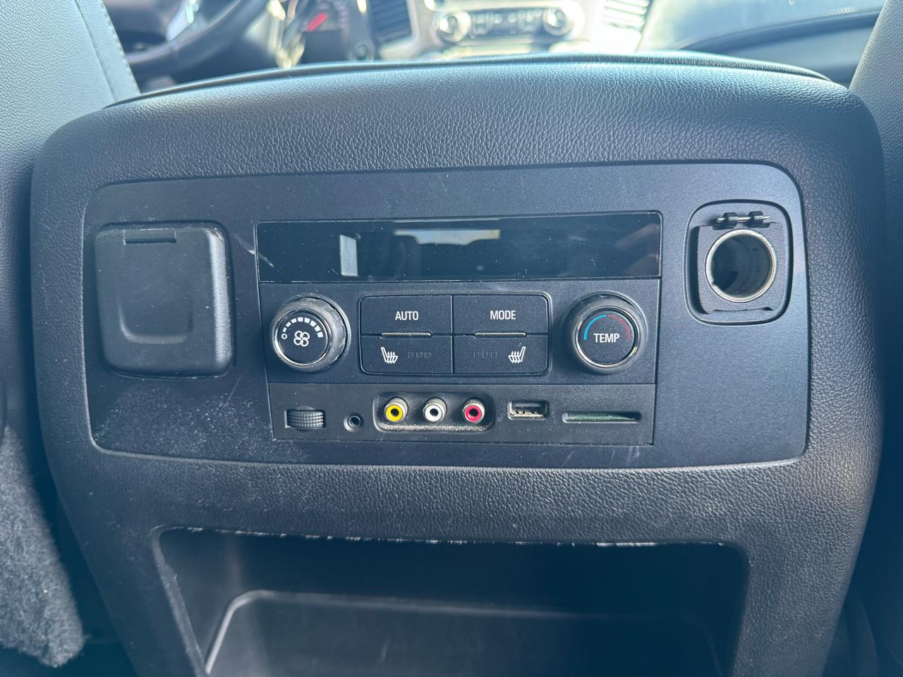 Chevrolet Tahoe 4WD 4dr LTZ 2015