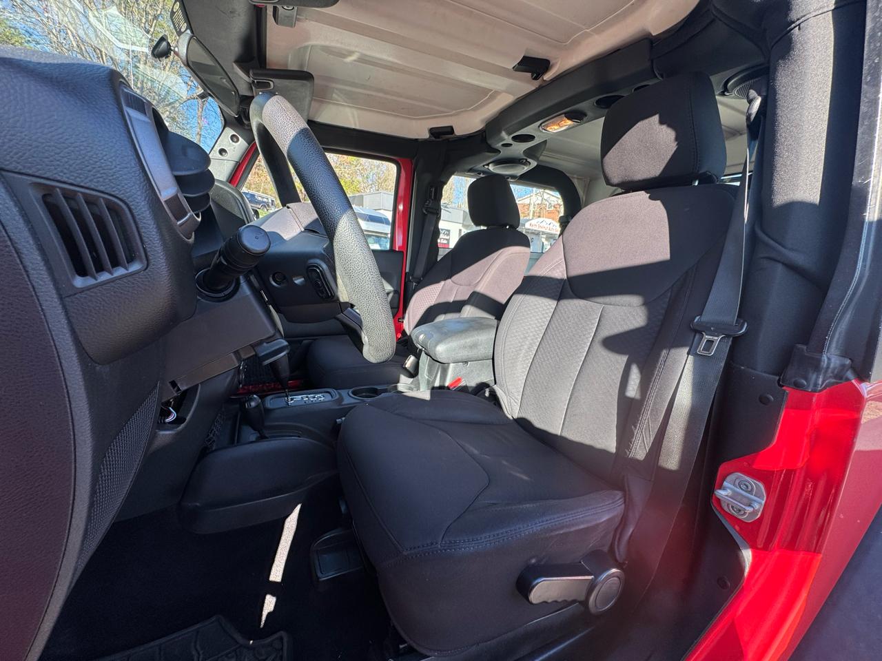 Jeep Wrangler 4WD 2dr Sport 2013