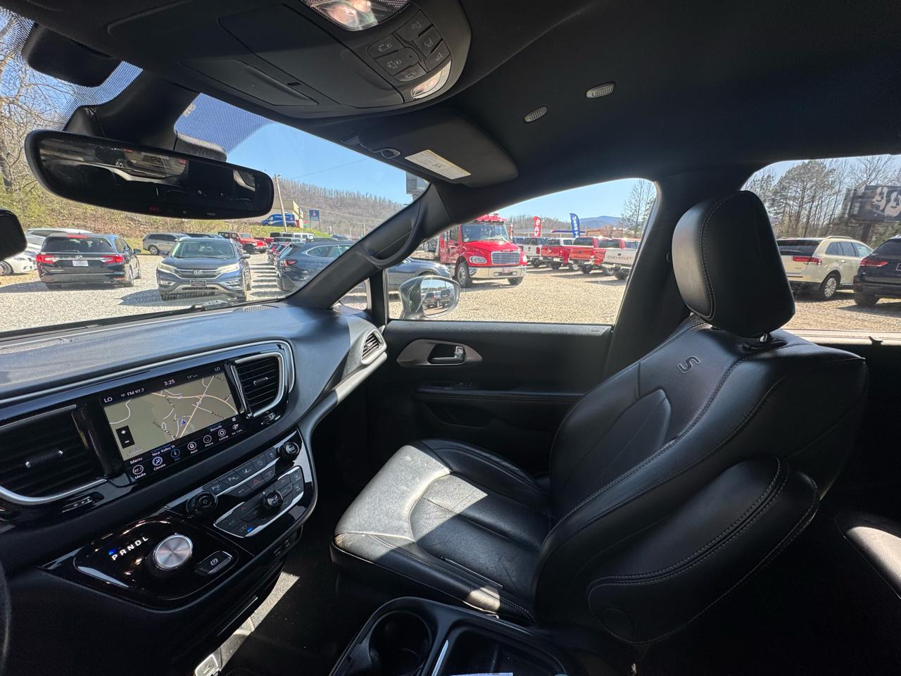 Chrysler Pacifica Launch Edition AWD 2020