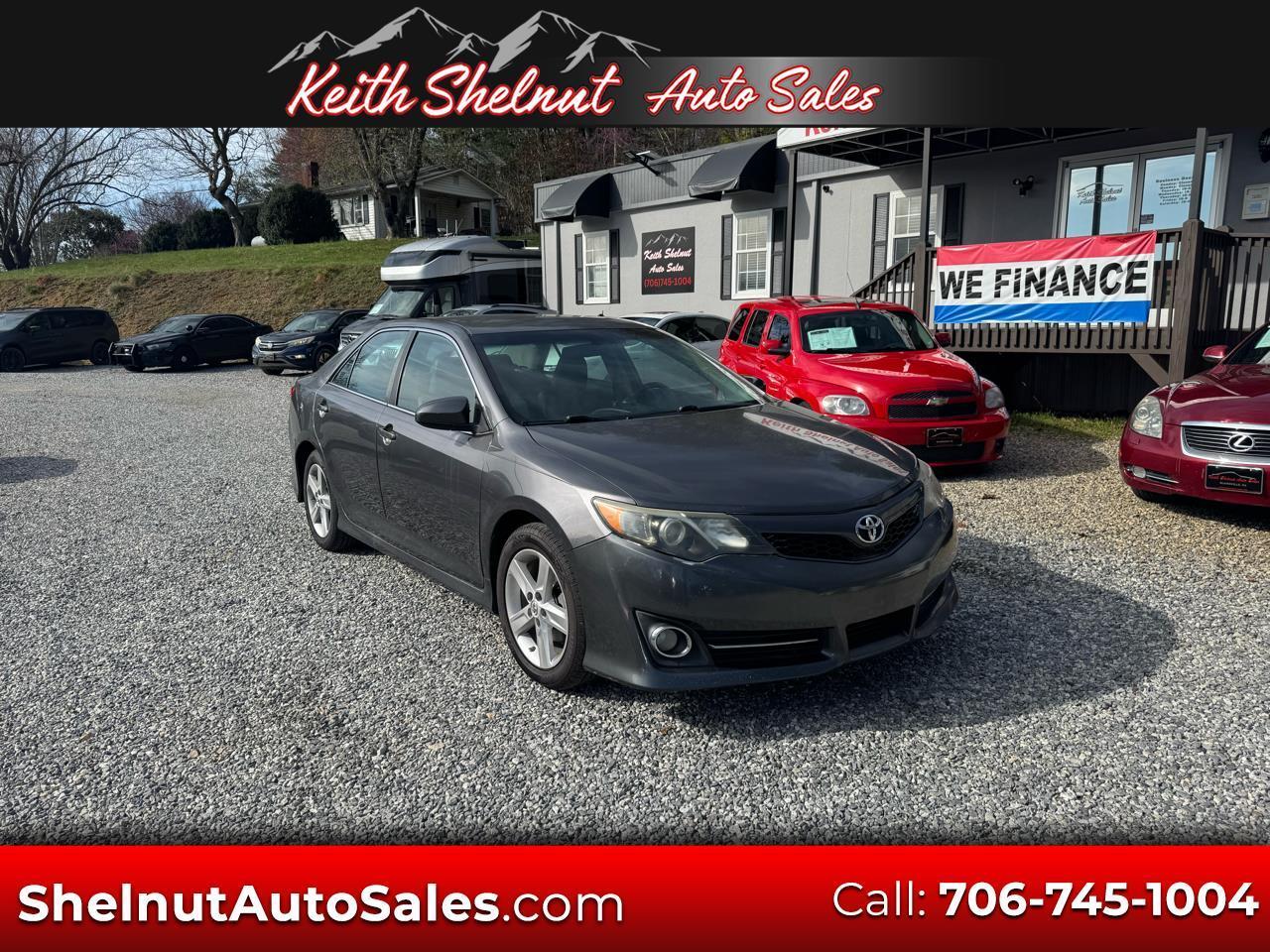 Toyota Camry 4dr Sdn SE Auto (Natl) 2014