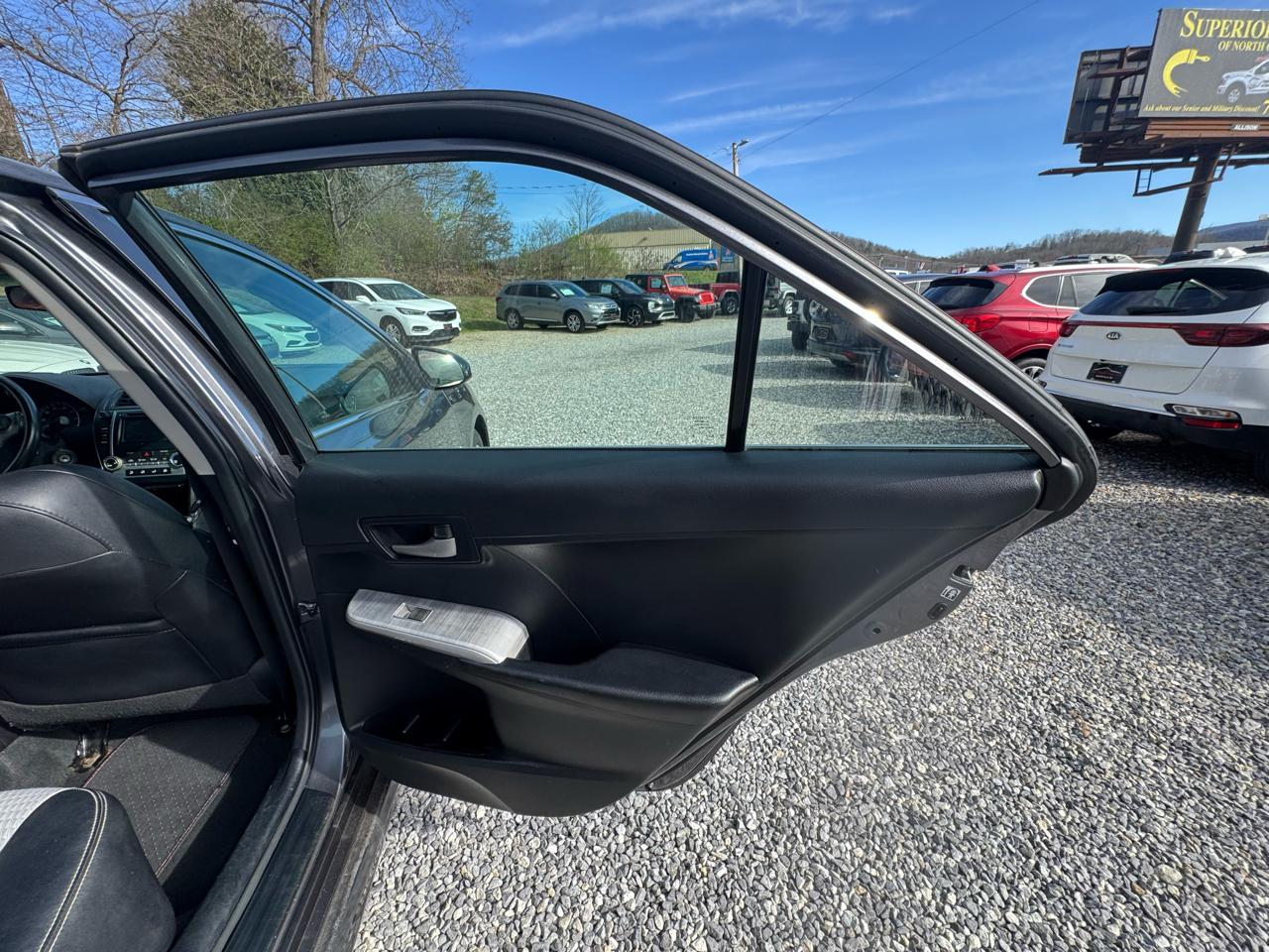 Toyota Camry 4dr Sdn SE Auto (Natl) 2014