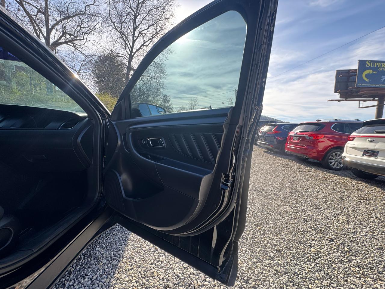 Ford Sedan Police Interceptor 4dr Sdn AWD 2015