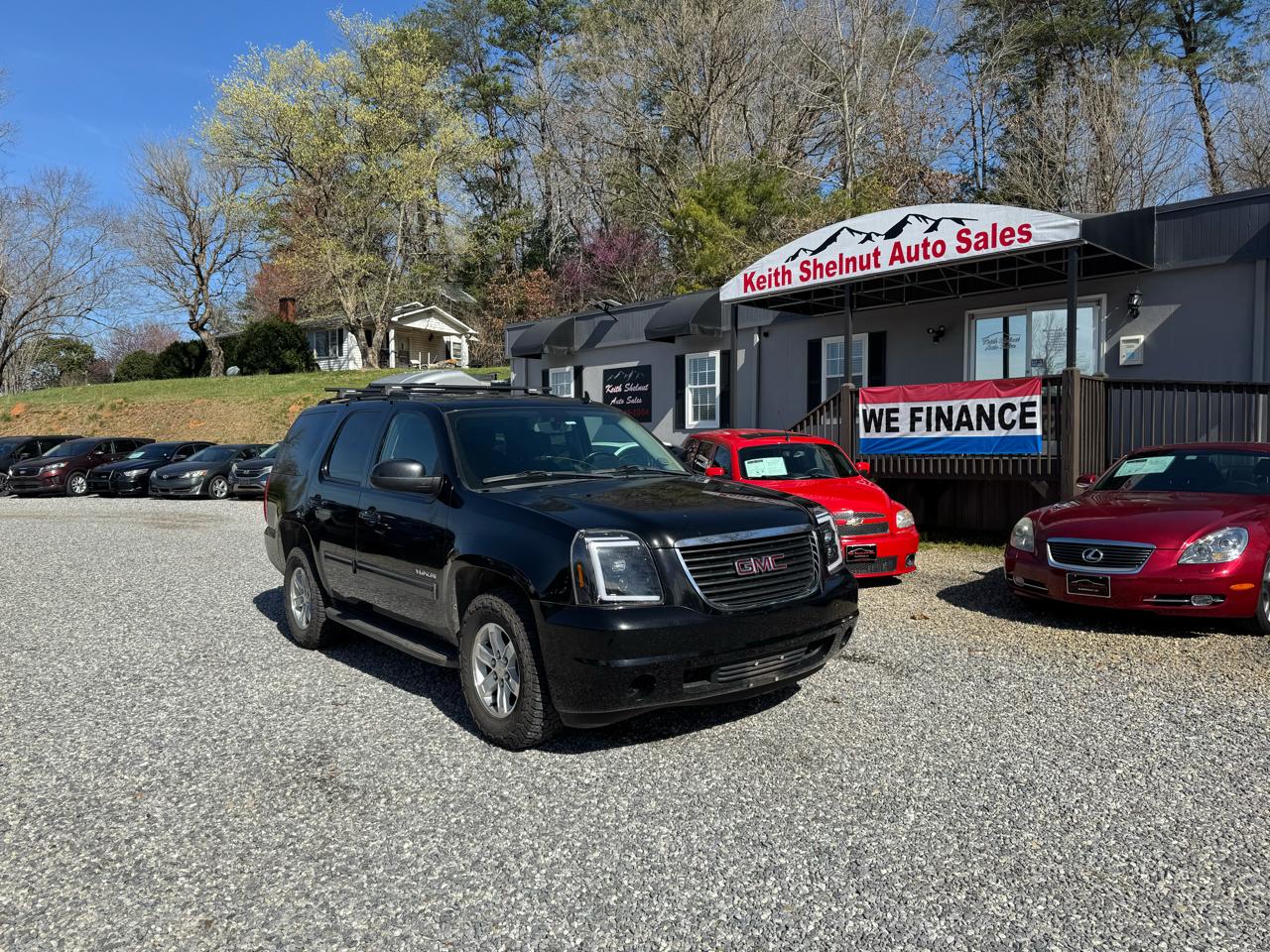 GMC Yukon 2WD 4dr 1500 SLE 2011