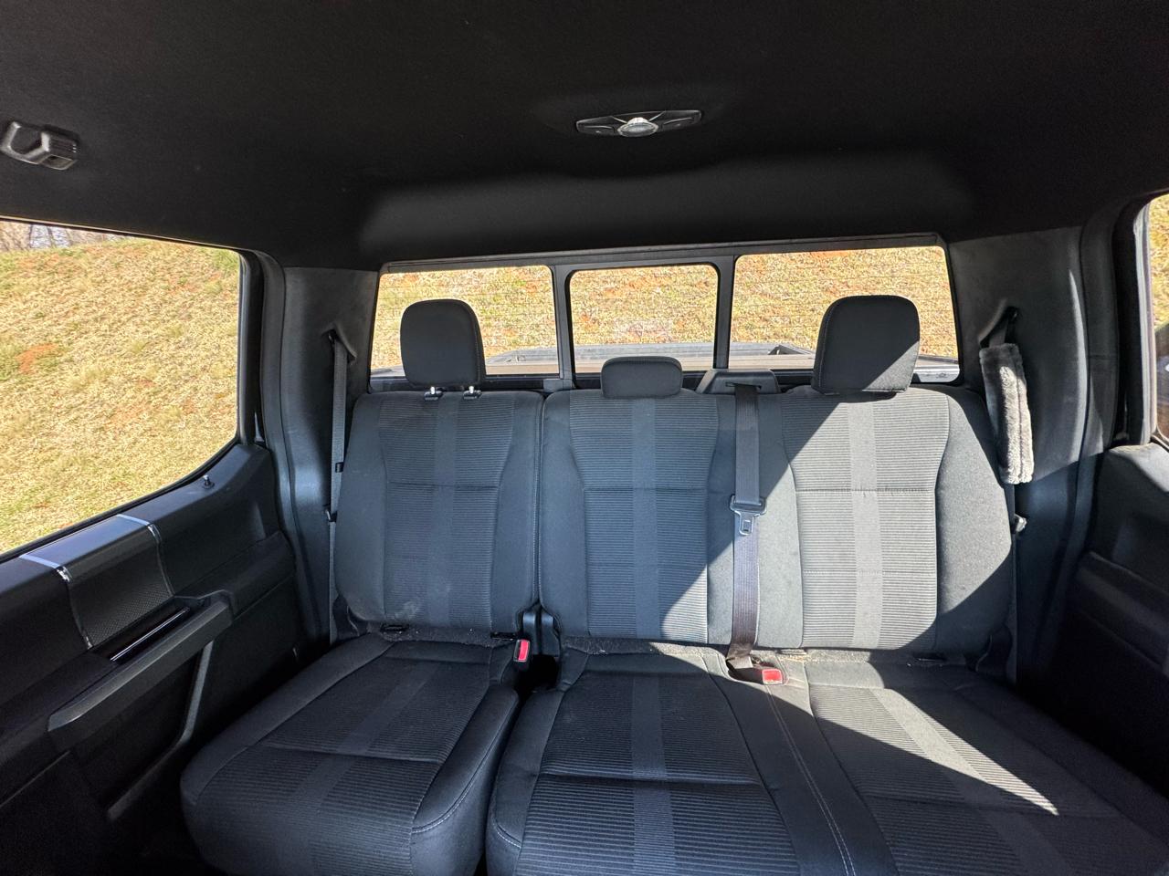 Ford F-150 4WD SuperCrew 150" XLT 2016