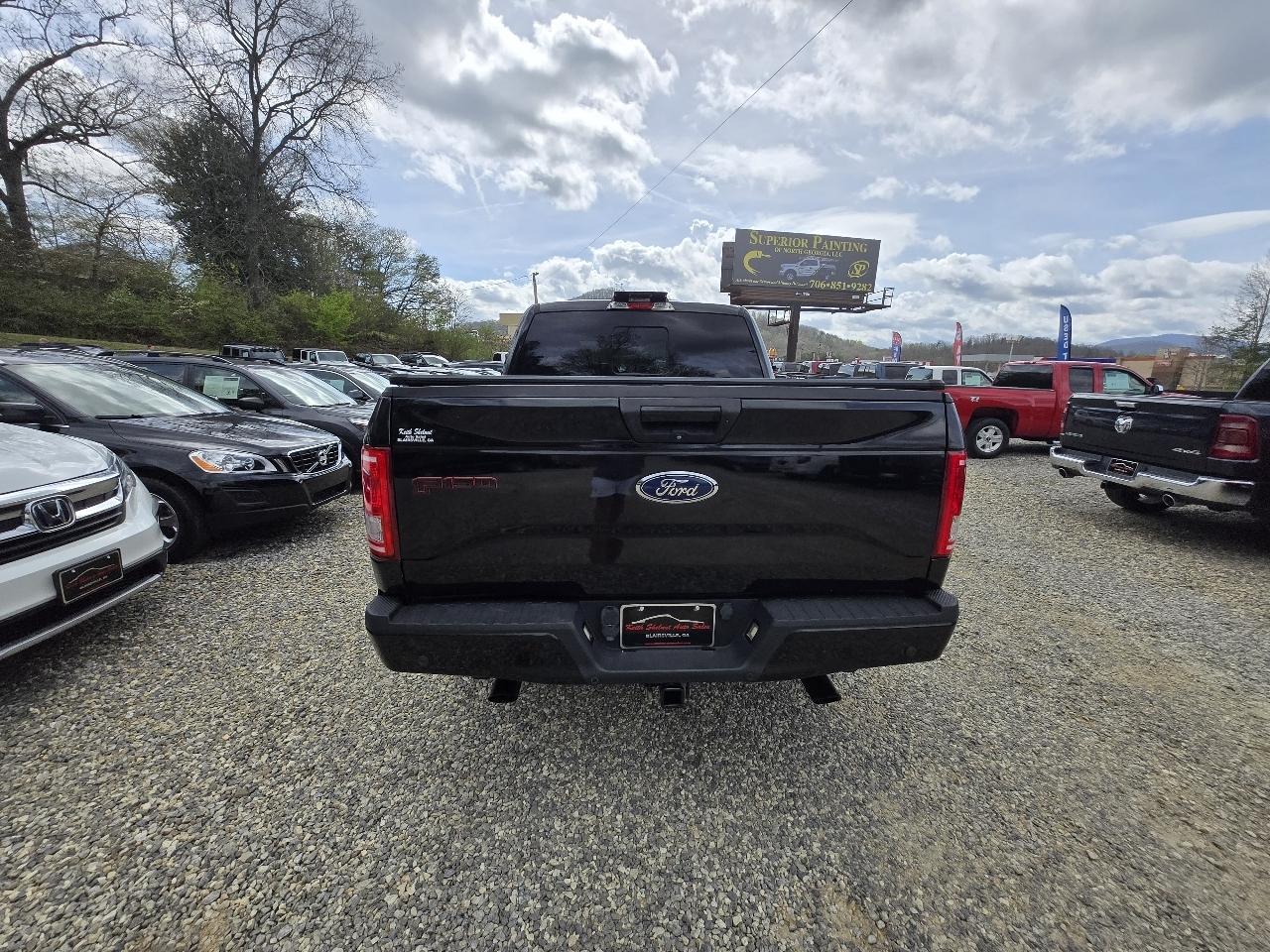 Ford F-150 4WD SuperCrew 150" XLT 2016