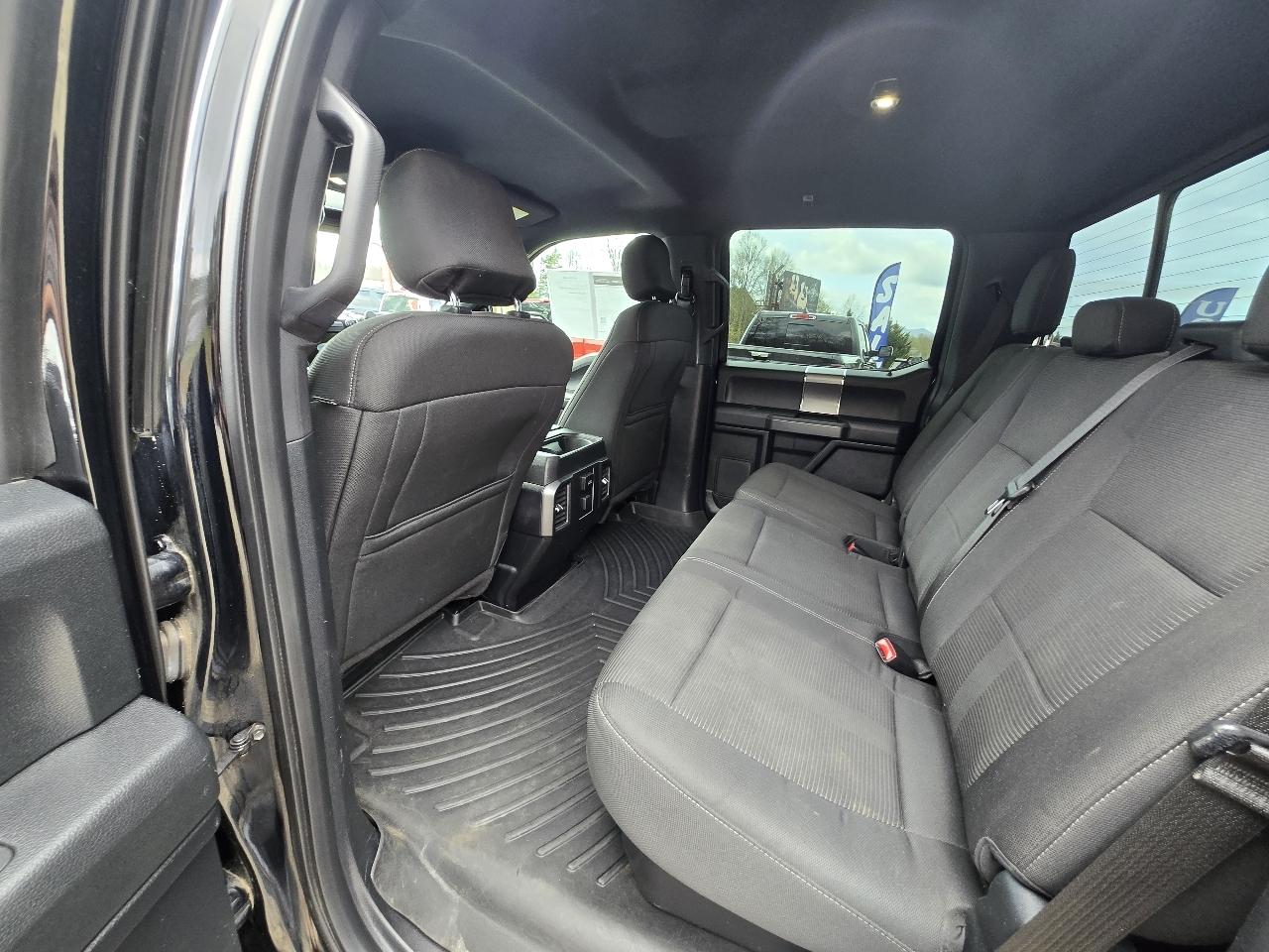 Ford F-150 4WD SuperCrew 150" XLT 2016