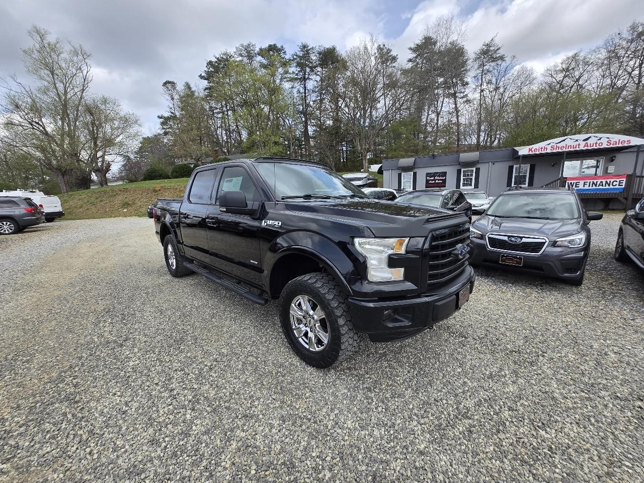 Ford F-150 4WD SuperCrew 150" XLT 2016