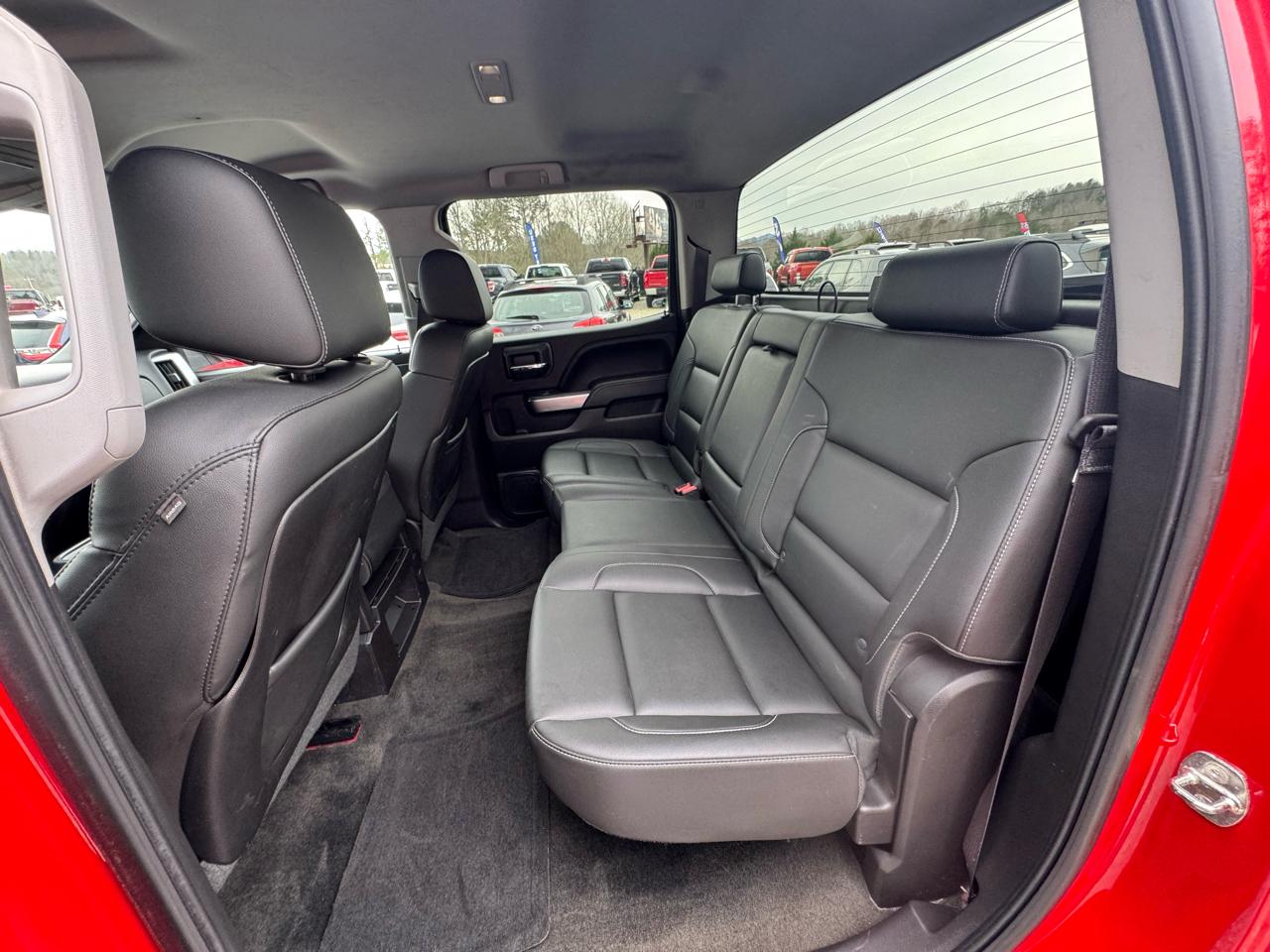 Chevrolet Silverado 1500 4WD Crew Cab 153.0" LT w/1LT 2015