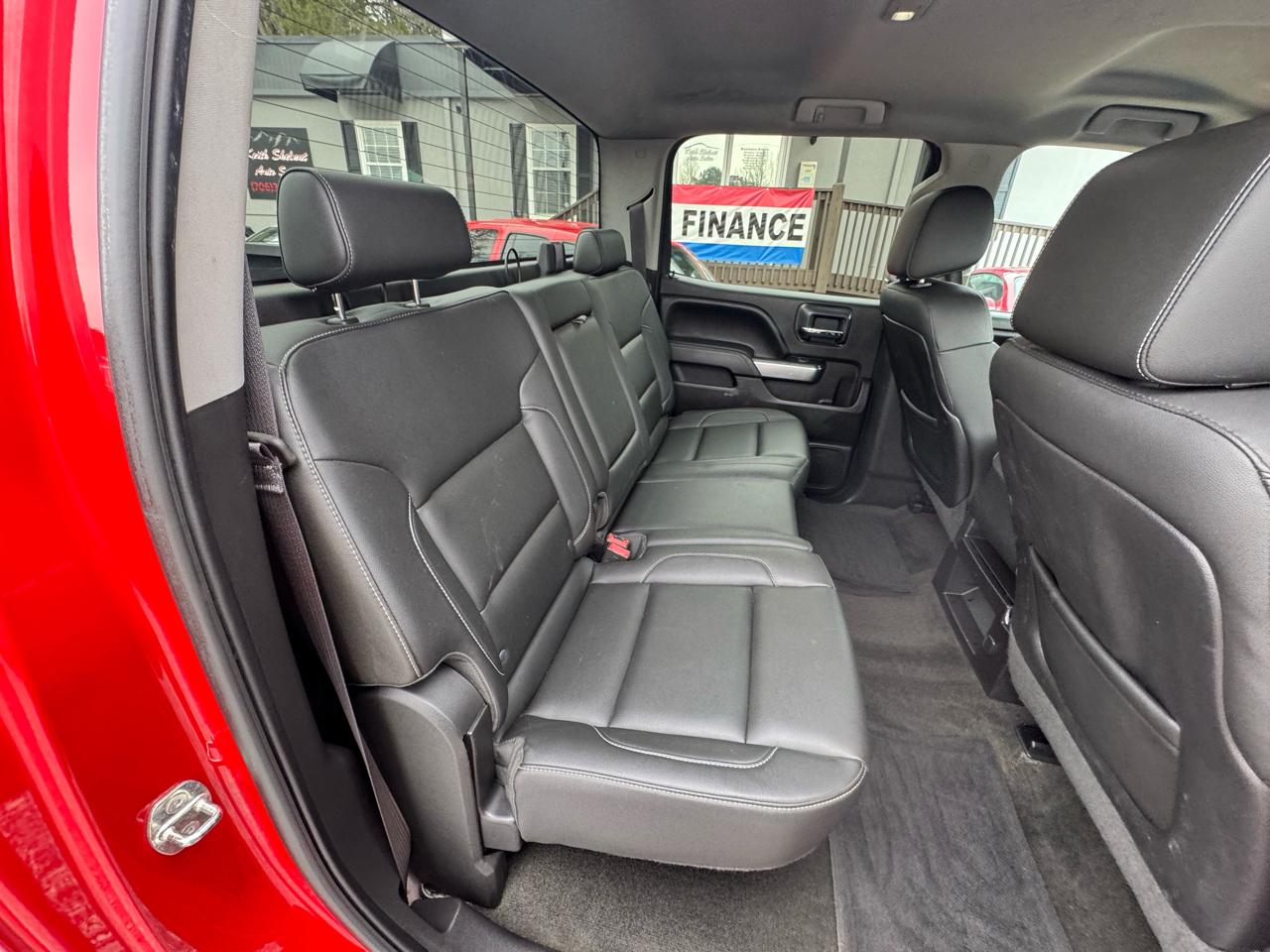 Chevrolet Silverado 1500 4WD Crew Cab 153.0" LT w/1LT 2015