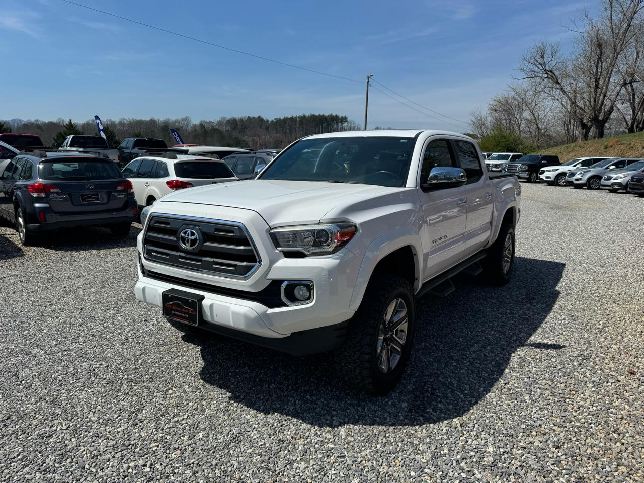 Toyota Tacoma Limited Double Cab 5' Bed V6 4x4 AT (Natl) 2017