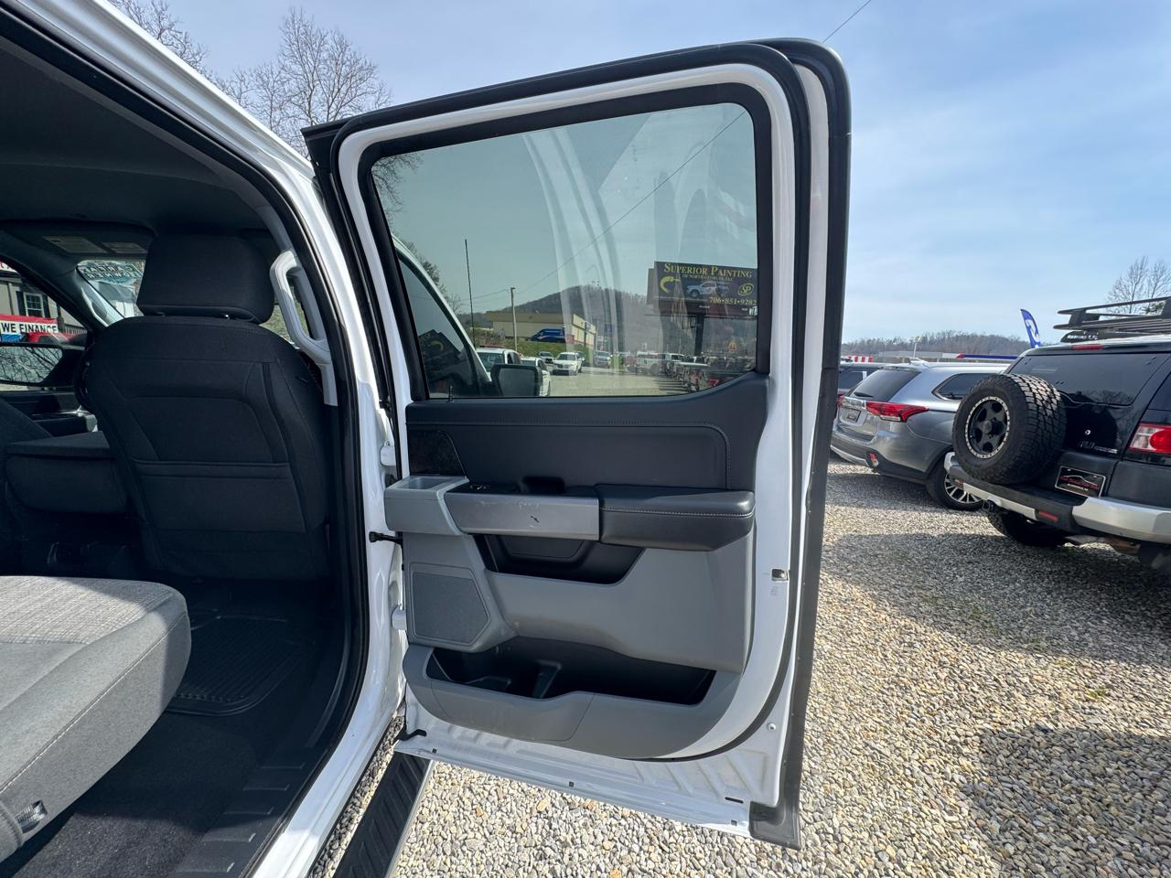 Ford F-150 XLT 4WD 2022