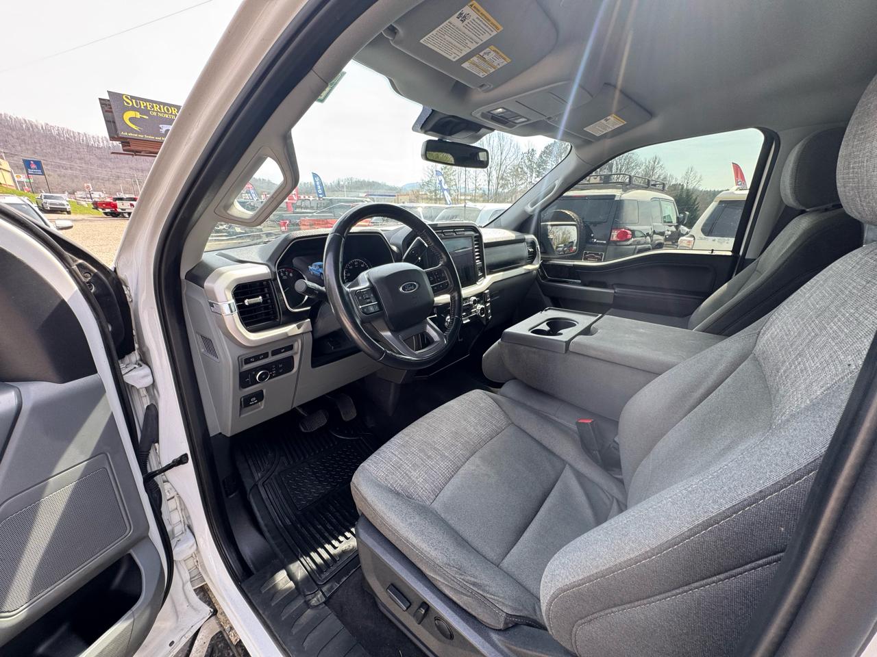 Ford F-150 XLT 4WD 2022