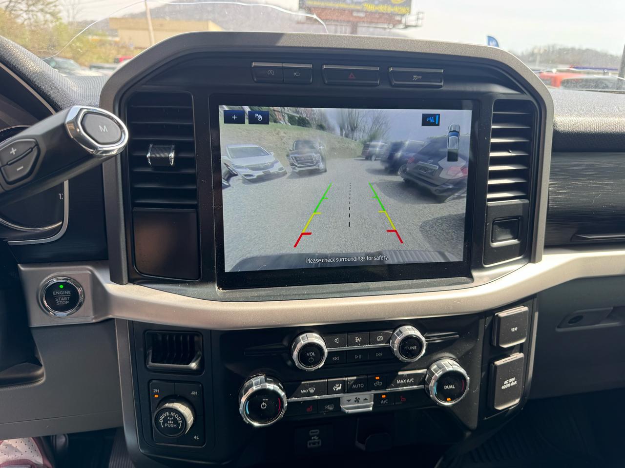 Ford F-150 XLT 4WD 2022