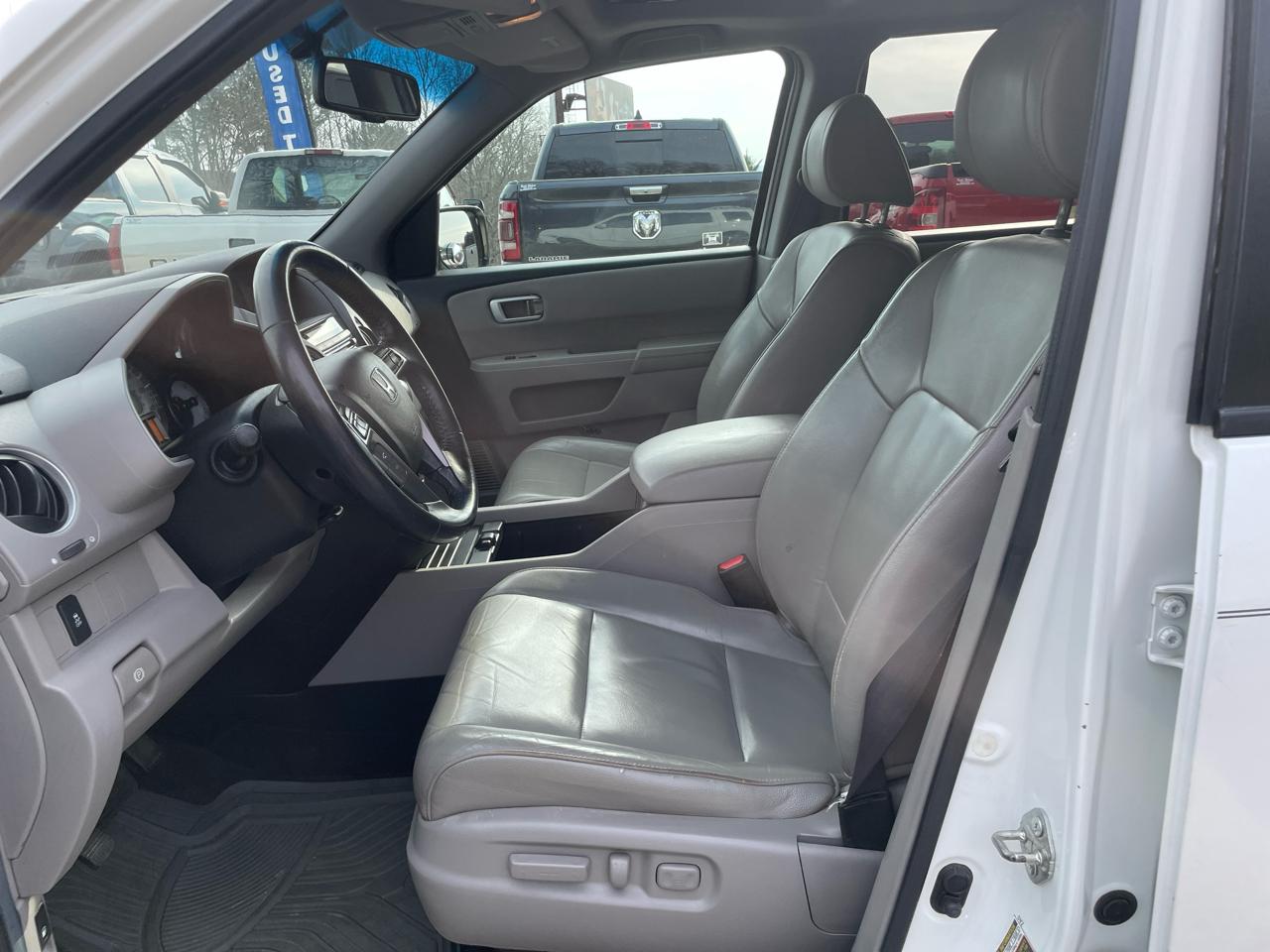 Honda Pilot 2WD 4dr EX-L 2012