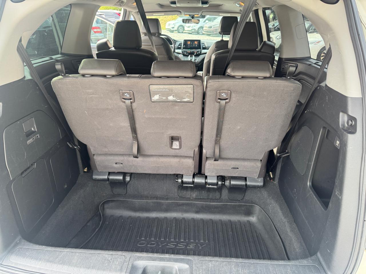 Honda Odyssey Touring Auto 2018