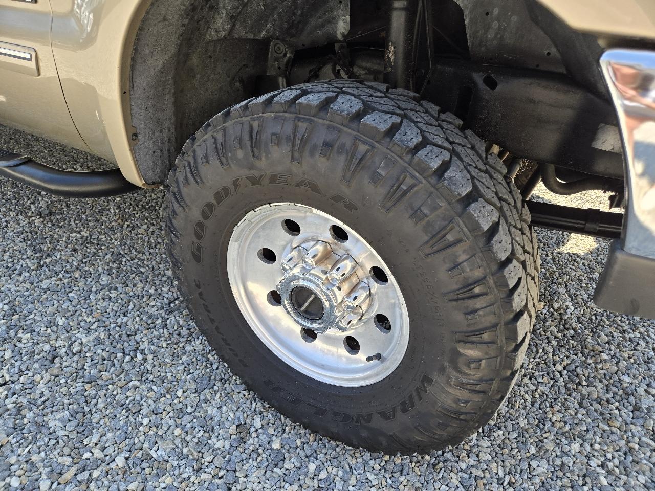 Ford Super Duty F-250 Crew Cab 156" Lariat 4WD 2000