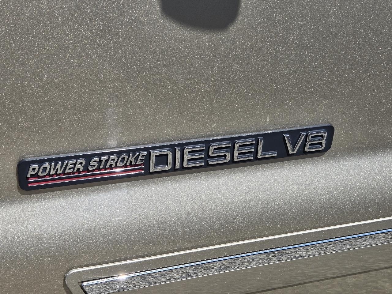 Ford Super Duty F-250 Crew Cab 156" Lariat 4WD 2000