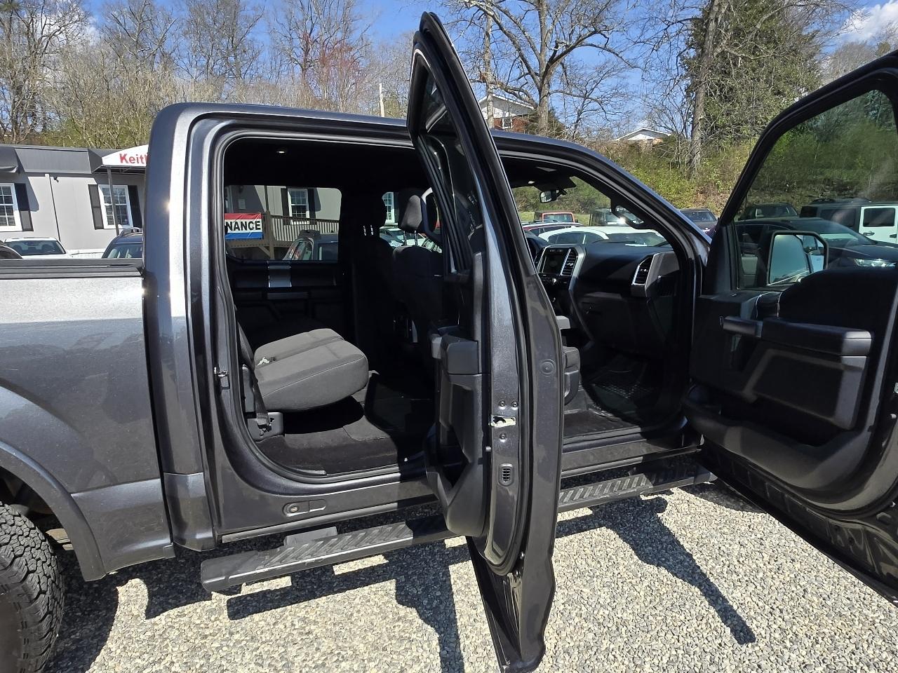 Ford F-150 XLT 4WD SuperCrew 5.5' Box 2017