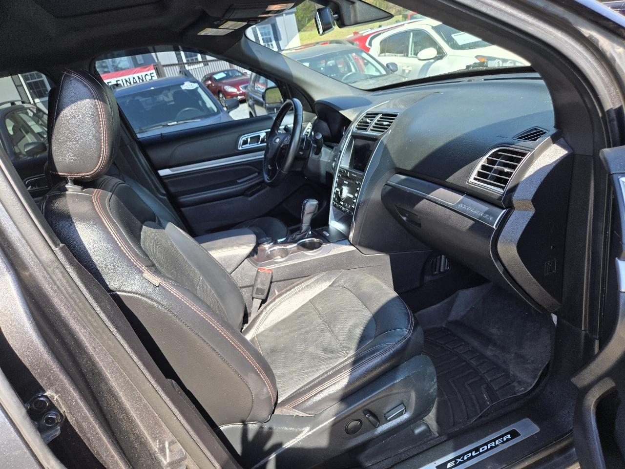 Ford Explorer Sport 4WD 2019