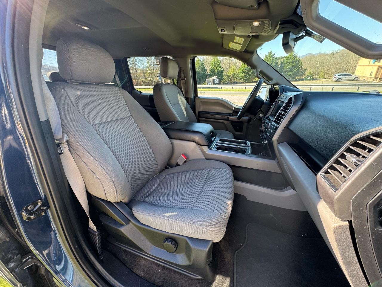 Ford F-150 XLT 4WD SuperCrew 5.5' Box 2020