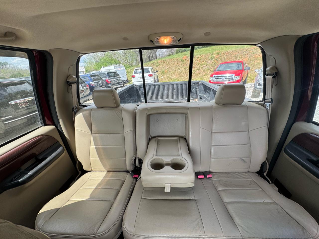 Ford Super Duty F-250 4WD Crew Cab 156" Lariat 2005