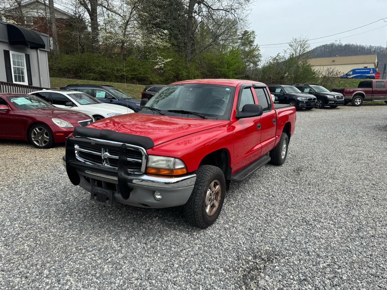 Dodge Dakota Quad Cab 131" WB 4WD SLT 2002