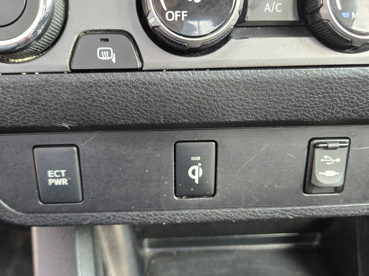 Toyota Tacoma TRD Off Road Double Cab 5' Bed V6 4x4 AT (Natl) 2017