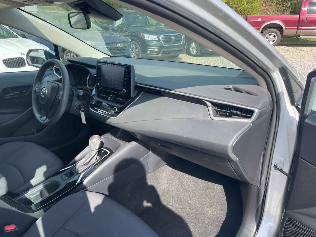 Toyota Corolla LE CVT (Natl) 2022